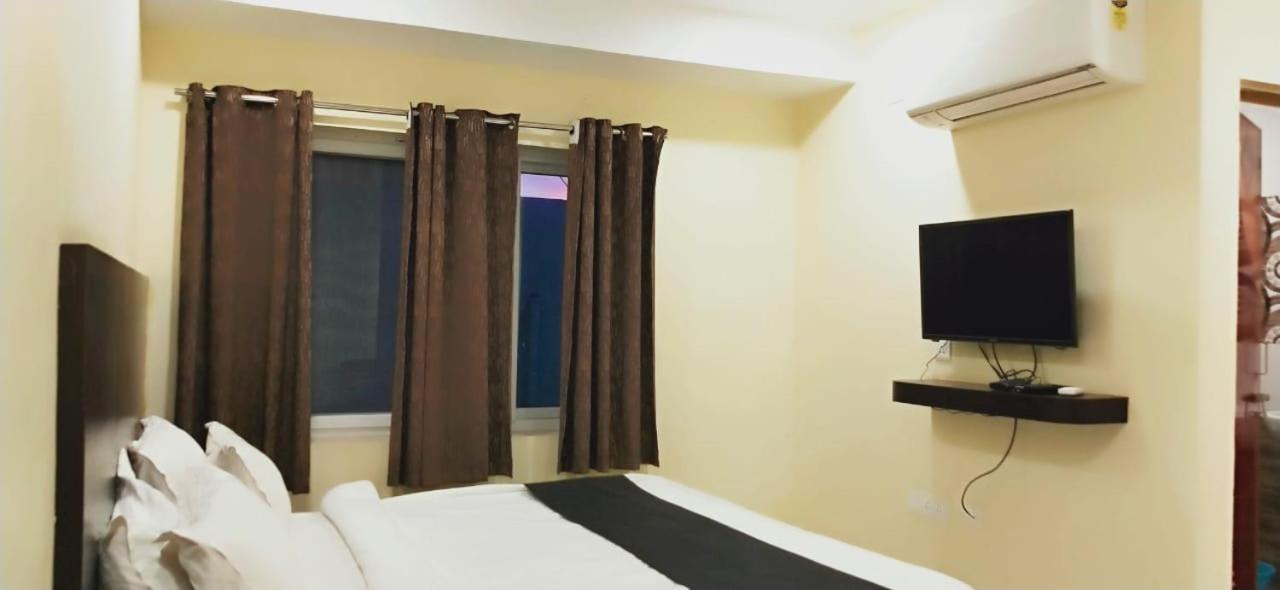 Arvind Stay Hotel, Rk Beach Vizag Visakhapatnam Exterior foto